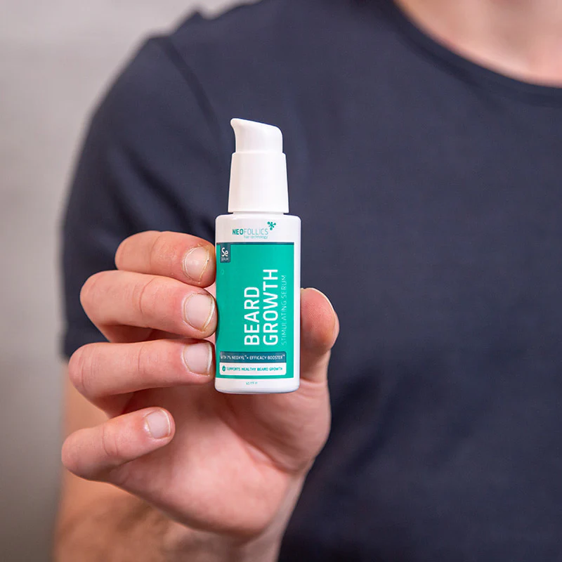 Serum Neofollics giúp kích thích tuần hoàn máu khiến râu mọc dày và đều hơn